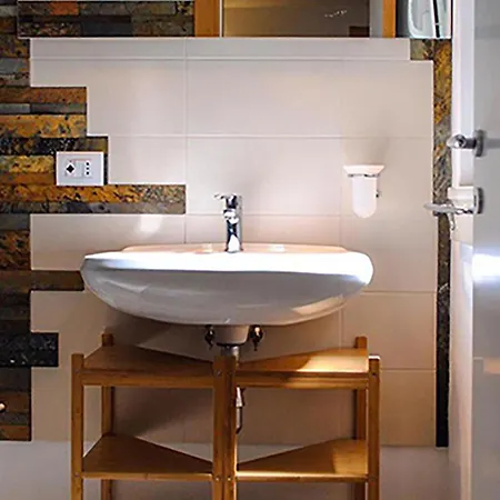 בית הארחה Underground 22 3*