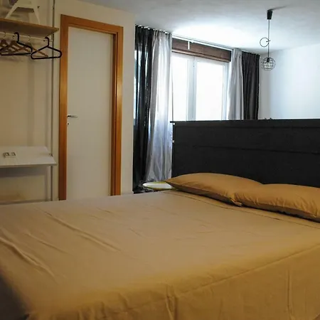 Underground 22 3* פולינאנו א מארה