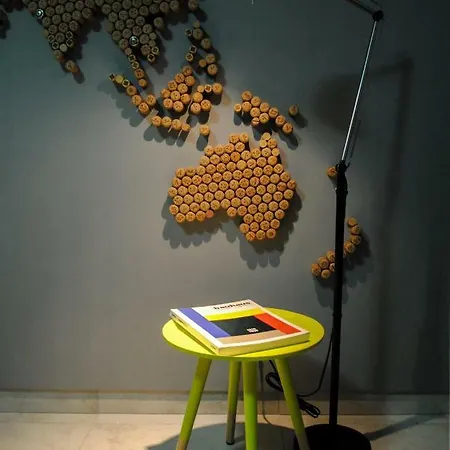 Underground 22 בית הארחה פולינאנו א מארה