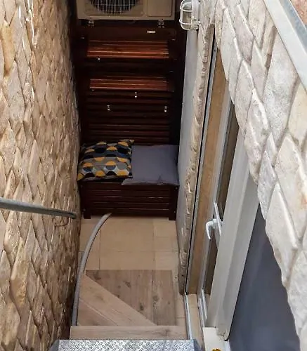 Πανσιόν Underground 22 Polignano a Mare